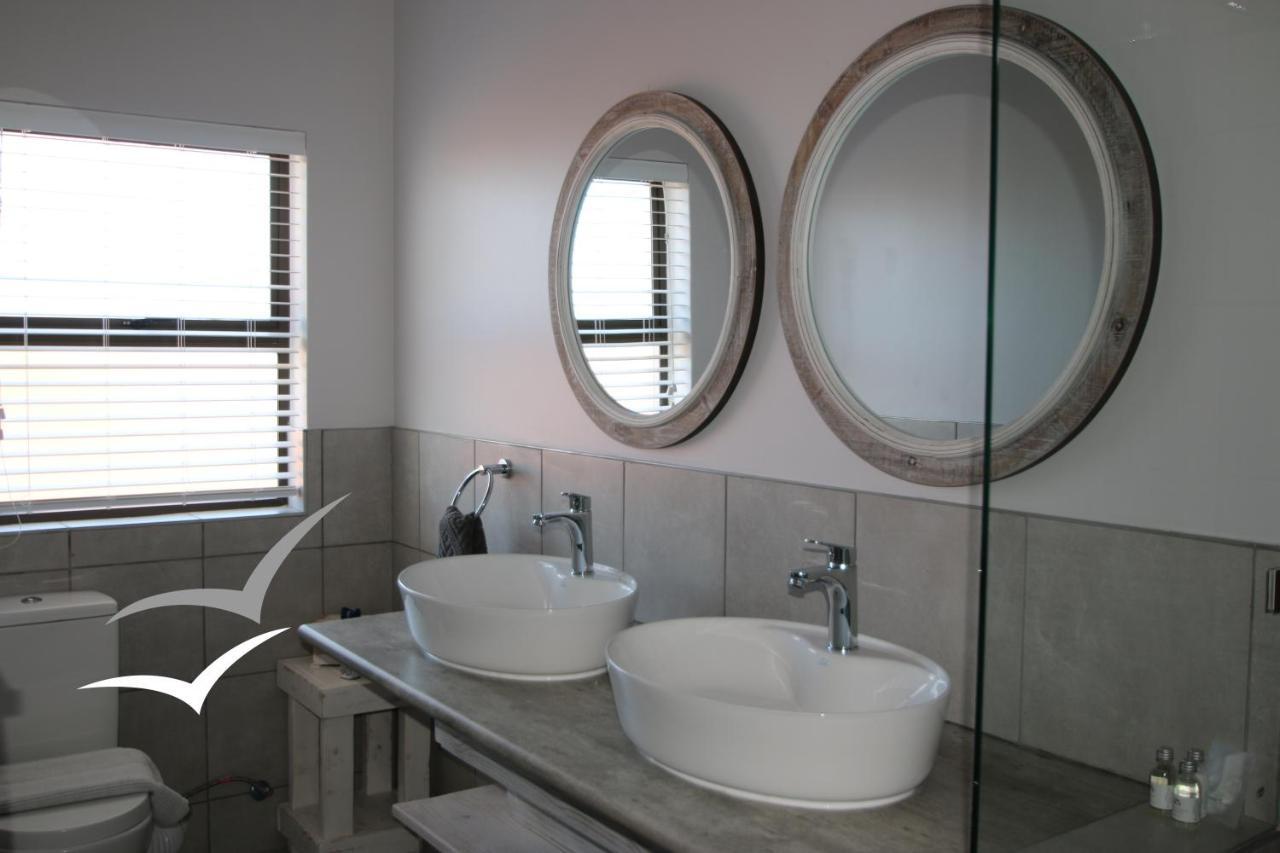 Albatross Guesthouse Langebaan Dış mekan fotoğraf